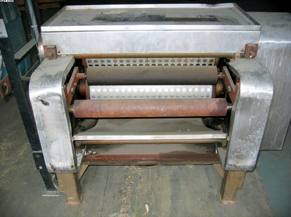 EMBOSSING MACHINE - 22" wide, 8" dia engraved rolls,